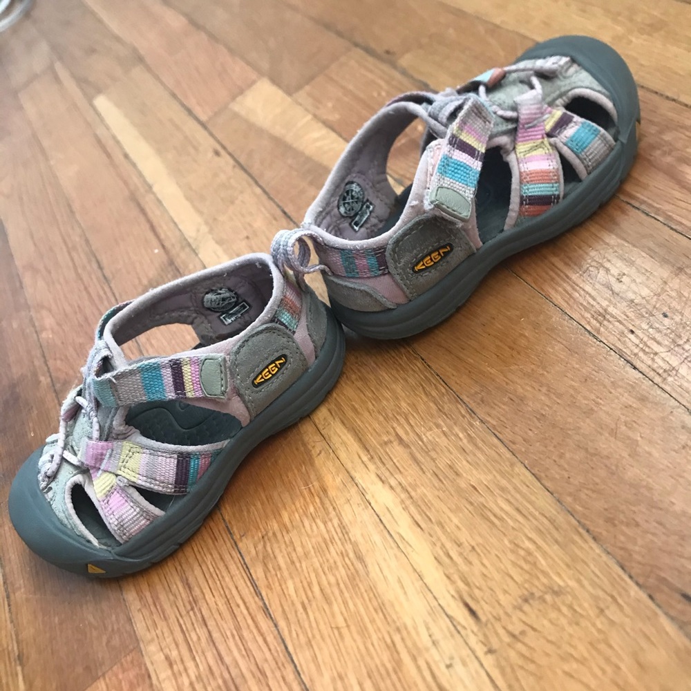 Keen water friendly toddler shoes pink rai…
